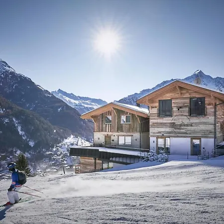 2 Direkt An Der Skipiste In *